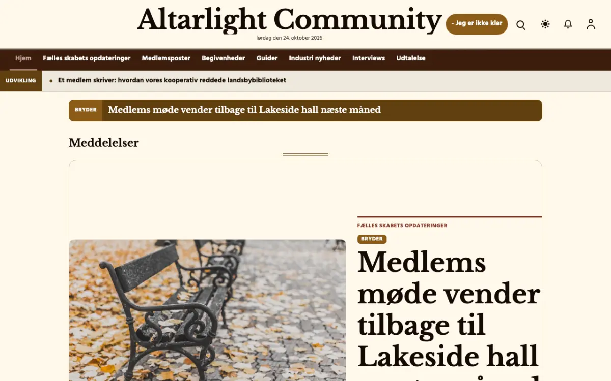 Altarlight – hjemmesideskabelon til Fællesskab News, skrivebordsvisning